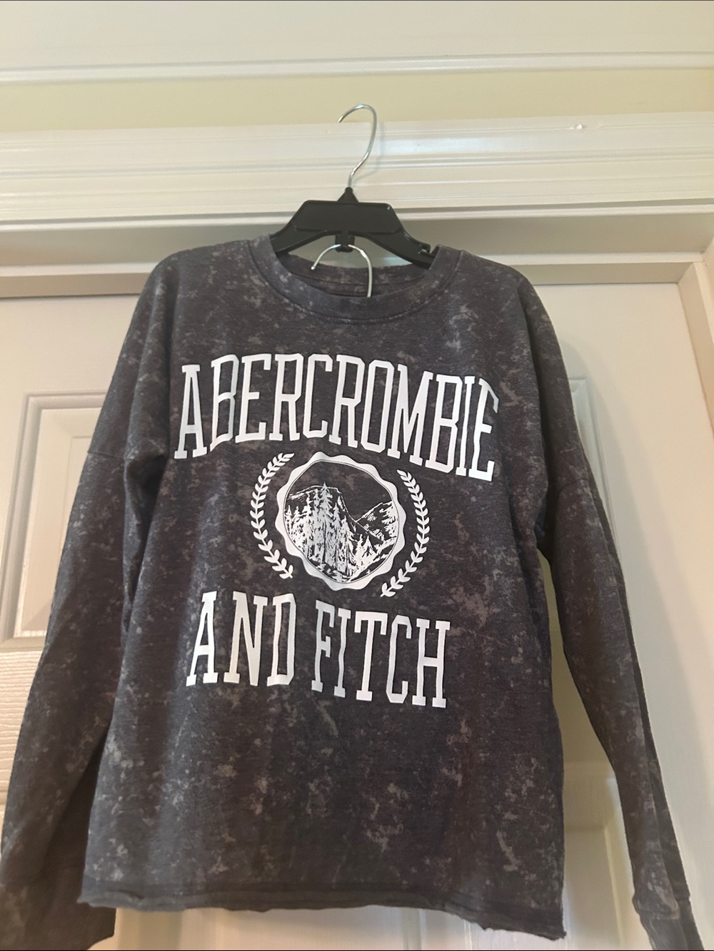 Abercrombie & Fitch Vintage Wash Long Sleeve Tee - Charcoal Gray with White Logo